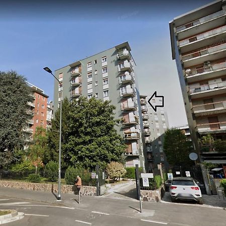 Gef House - Studio Apartment Bande Nere Milan Bagian luar foto