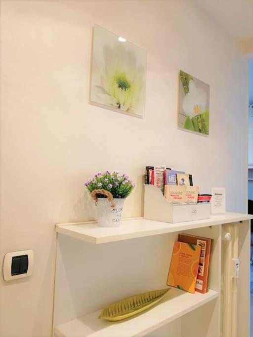 Gef House - Studio Apartment Bande Nere Milan Bagian luar foto