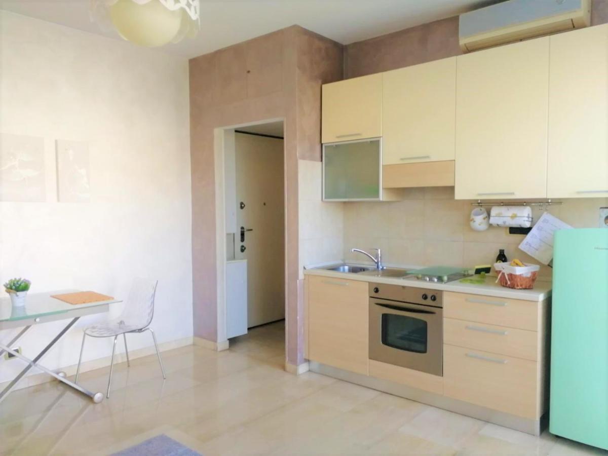 Gef House - Studio Apartment Bande Nere Milan Bagian luar foto